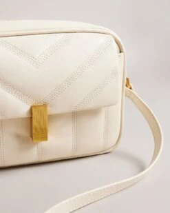 Ted Baker AYALILY 9 Ted Baker AYALILY -Ted Baker 270617 IVORY 4